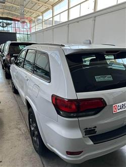 جيب جراند شيروكي